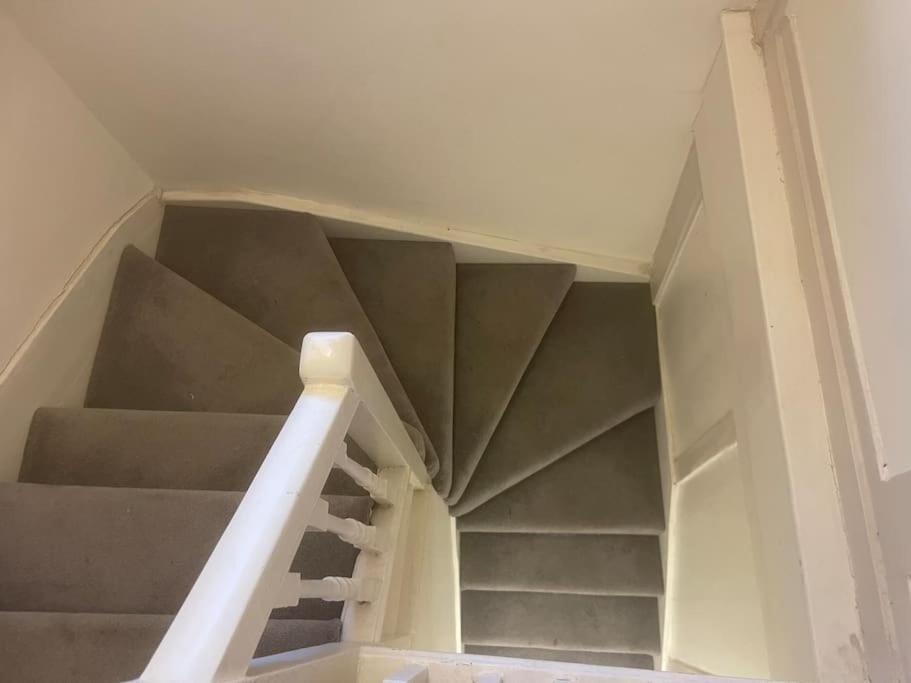 Spacious 2 Bedroom Apartment In The Heart Of Soho. London Exteriör bild