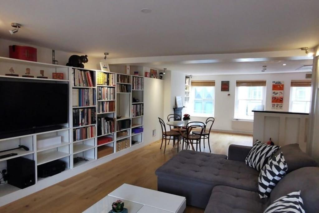 Spacious 2 Bedroom Apartment In The Heart Of Soho. London Exteriör bild